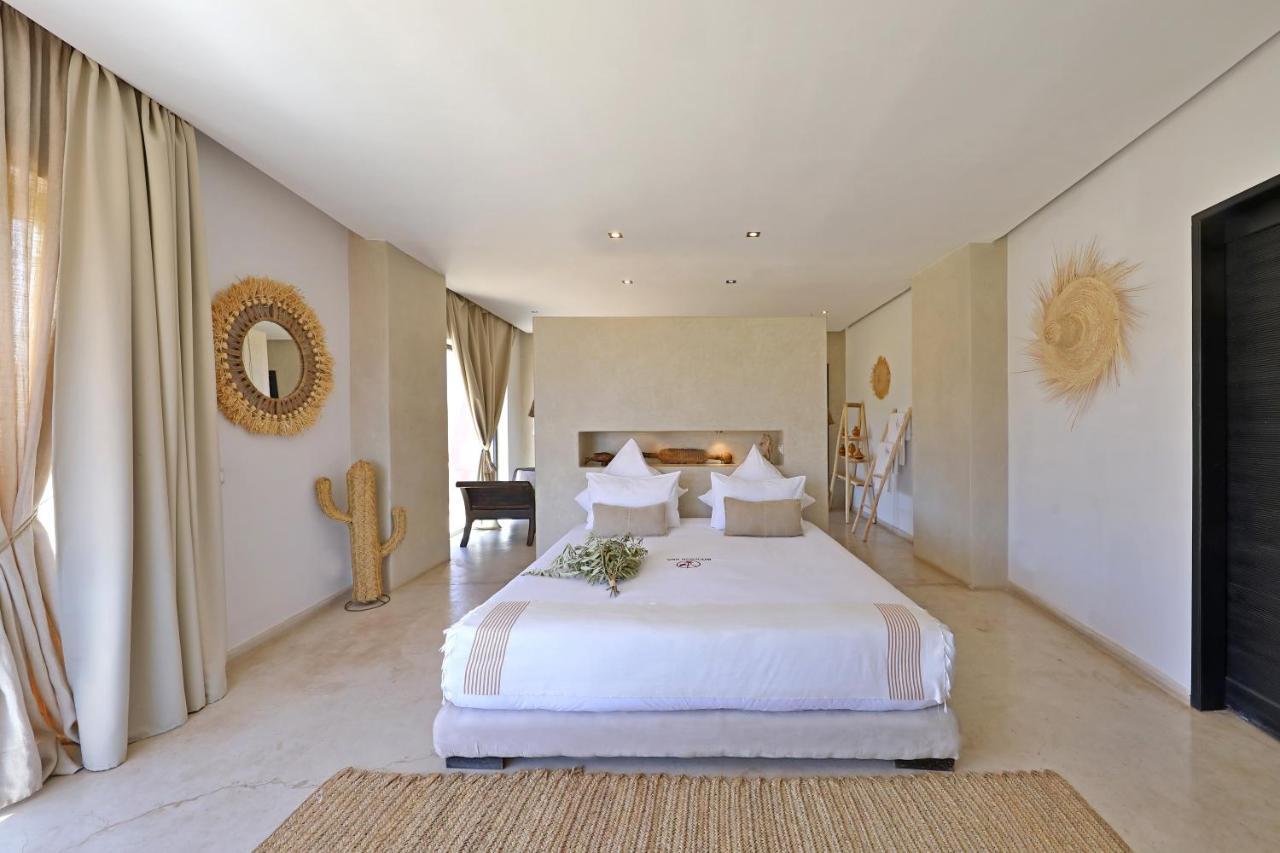 Dar Noujoum Hotel Ait Bou Zguia Eksteriør billede