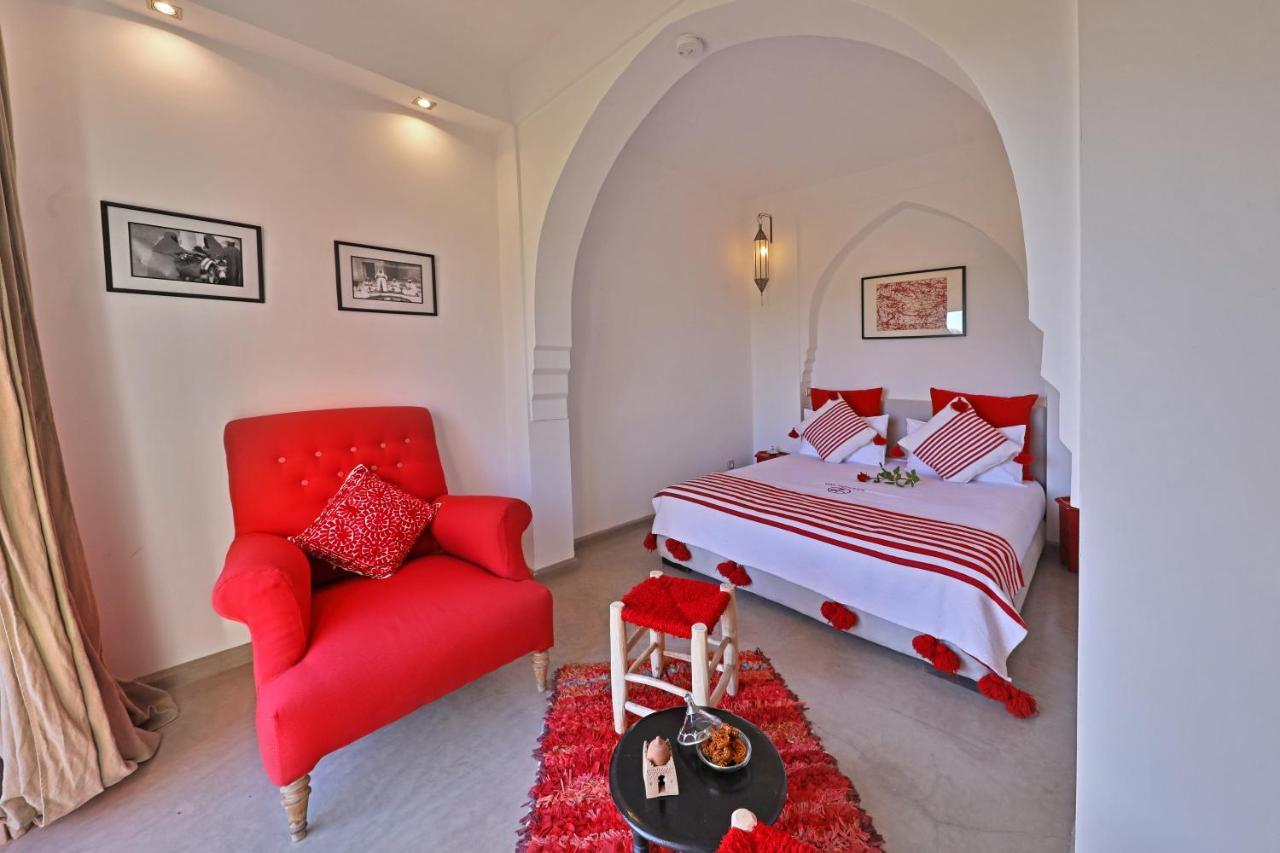 Dar Noujoum Hotel Ait Bou Zguia Eksteriør billede