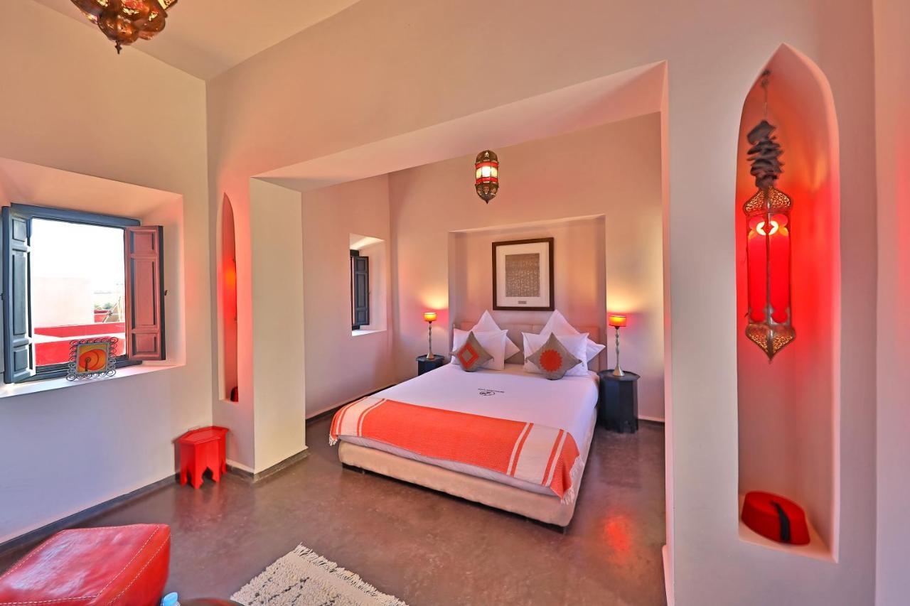 Dar Noujoum Hotel Ait Bou Zguia Eksteriør billede